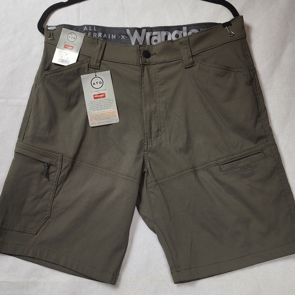 Wrangler Shorts size 34